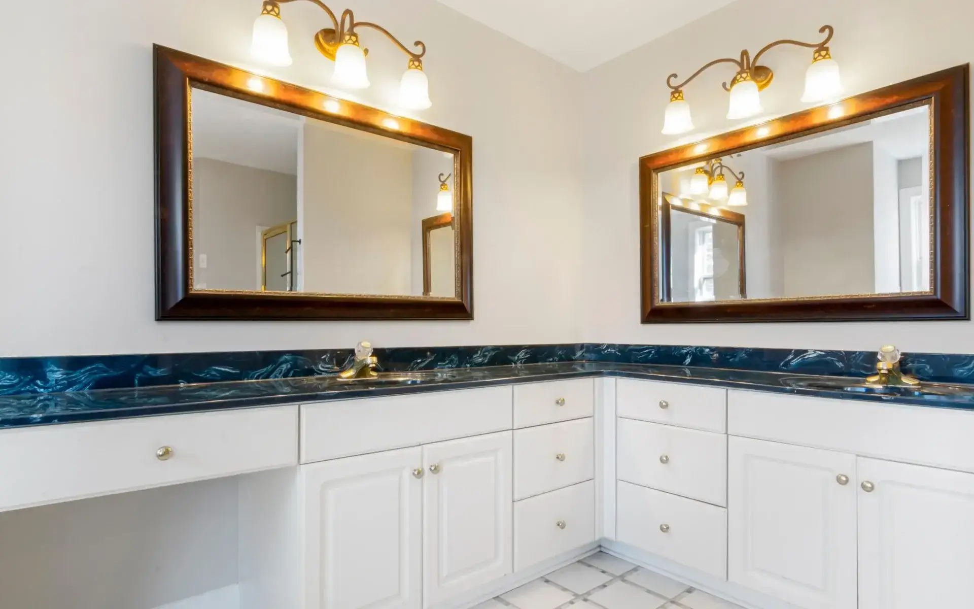Walk-In Shower, Contractor, Fullerton Ca